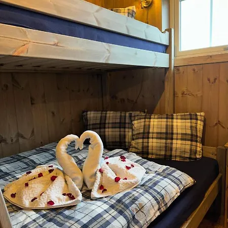 Holiday home Ingrid Rorbu, A I Lofoten *